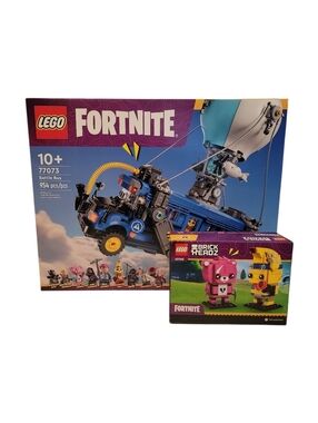 NIB Sealed LEGO Fortnite #77073 Battle Bus (9) Minifigures #40760 Peely Bundle